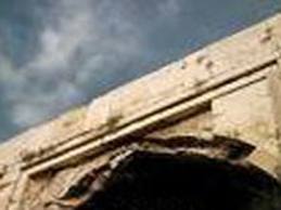 کالبد بخشی به هویت در عصر معماری مدرن یک دغدغه جدی است