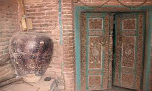 مسجد ابیانه در حال تخریب است + فیلم