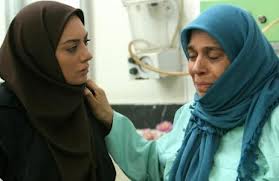 خوشحالم که در کنار " ایرج راد" حضور داشتم/ " ساناز " تا آخرین لحظات خواهر خود را همراهی می کند