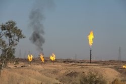 استخراج نفت از 16 حلقه چاه نفت شهر درکرمانشاه