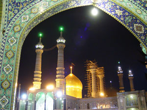 نماز ظهر عاشورا در حرم حضرت معصومه(س) اقامه می‌شود