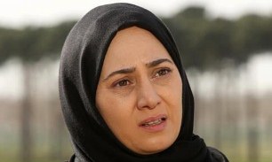 آبنبات قيچي هاي پدر بزرگم برايم خاطره انگيز است