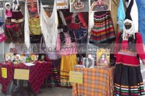 اسقبال گردشگران نوروزی از نمایشگاه ساحلی صنایع دستی در گیلان