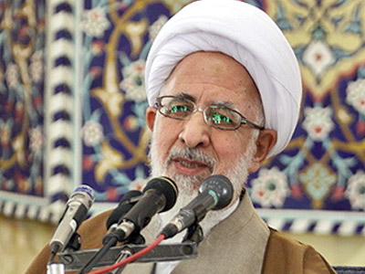 اسلام شعار مرز پرگهر را زنده کرد/ سینمای نازل و متنزل داریم