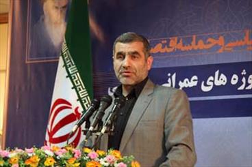 وزیر راه و شهرسازی از تاخیر در اجرای پروژه مسکن مهر شرف آباد اسلام آباد غرب انتقاد کرد