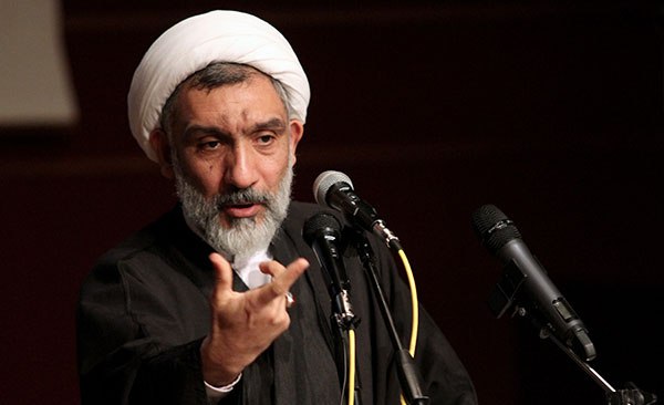 خاتمی بخشی از پیروزی خود را با تخریب به دست آورد