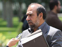 معاون پارلمانی رئیس جمهور، از جشنواره صدای بهار در شهركرد دیدن كرد