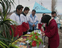 خدمات رسانی هلال احمر شهرستان بروجن به چهار هزار مسافر نوروزی