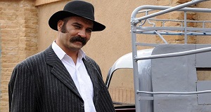 گپی با "ناصرقصاب" سریال سرزمین کهن