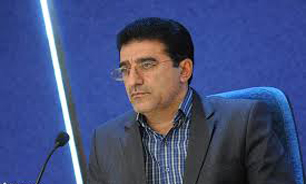 قادر آشنا:جشنواره فجر را با سیاست‌‍‌های قبلی پیش می‌بریم