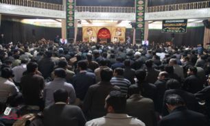 مراسم كامل عزاداري شب اربعين 1392 با مداحي حاج ميثم مطيعي + دانلود