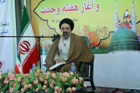 هدف تفرقه افکنان جلوگیری از رشد و بالندگی اسلام