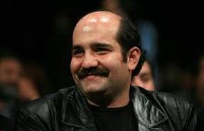 مسائل مالی تئاتر وضعیت آن را نامناسب کرده است