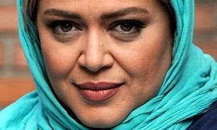 مردم را با تئاتر آشتی دهیم/ "پژمان جمشیدی" بدون تجربه اما حرفه‌ای است