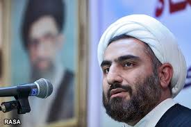 اهدای جایزه ملی کمیسیون حقوق بشر اسلامی به حجت الاسلام ارسطا
