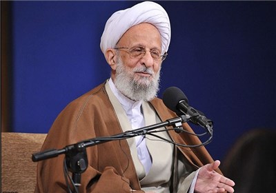 ولایت فقیه، حلقه اتصال بین حکومت امام زمان و نظام اسلامی است