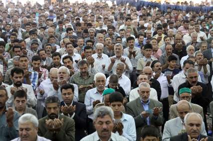 حماسه 9 دی باید زنده بماند/ بصیرت مهمترین رمز پیروزی در برابر فته گران بود