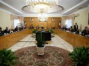 هیئت دولت گامی بلند در راستای ارتقای قم به جایگاه شایسته خویش بردارد
