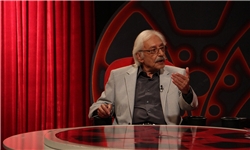اینکه بانوان برای تماشای مسابقات حضور ندارند توهین به مردهاست