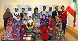 مجموعه زندیه فارس میزبان لباسهای محلی اقوام ایرانی