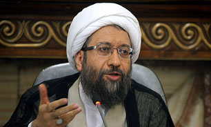 مبارزه با فساد و تحقق حقوق شهروندی مهمترين وظيفه نهادهای حكومتی است