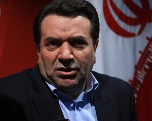 انتقاد تند رییس کمیسیون اقتصادی از خبر افزایش قیمت برای خوراک پتروشیمی / سقوط بورس ،سونامی تورم را در پی دارد