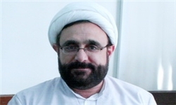 روش و سیره بزرگان سرمشق طلاب باشد