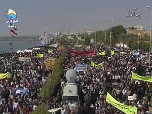 استانداری هرمزگان: گزینه روی میز هرمزگانی ها حضور پر شور در راهپیمایی یوم الله 22 بهمن