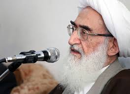 آیت‌الله نوری‌همدانی در راهپیمایی یوم‌الله 22 بهمن حضور یافت