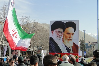 مردم شرق استان تهران با شرکت در راهپیمایی 22 بهمن با امام راحل و رهبری تجدید میثاق کردند