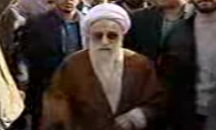 حضور آیت‌الله جنتی در راهپیمایی 22 بهمن + فیلم