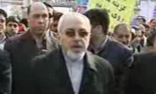 حضور دکتر ظریف در راهپیمایی 22 بهمن + فیلم