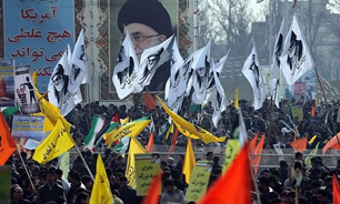 نهرین‌نت: میلیونها ایرانی در سالگرد انقلاب اسلامی بر ارزشها تأکید کردند