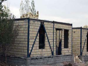 پیشرفت ۸۵ درصدی مسکن زلزله زدگان بشاگرد