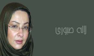 جای برنامه‌ی "مشاعره  ستاره‌ها" در تلویزیون خالی بود