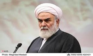 اسلام گره‌گشای مشکلات دنیای کنونی در تمام ابعاد است