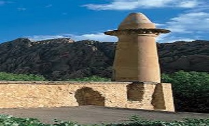 مسجد عبدالله بن عمر کجاست؟