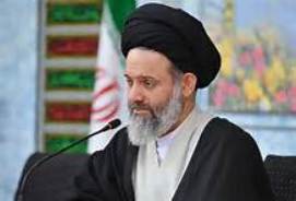 خانواده های شهدا الگوی جامعه اسلامی هستند
