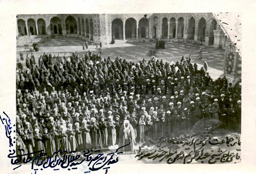 تصویری متفاوت از نماز آیت‌الله حائری یزدی