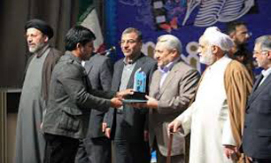 هنرمند فیلمساز نیشابوری در جشنواره نماز و نیایش شایسته تقدیر شد