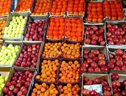 توزیع میوه شب عید در زنجان