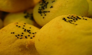 "نان برنجی" سوغات 150 ساله کرمانشاه