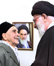 باشگاه خبرنگاران -پدر شهید کاوه در کنار رهبر معظم انقلاب + عکس