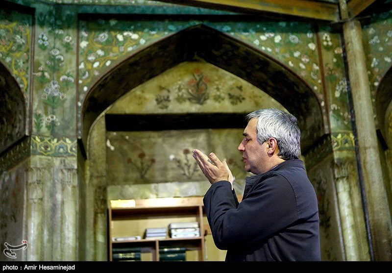 تصاویر/ قنوت و زیارت حاتمی کیا در قم