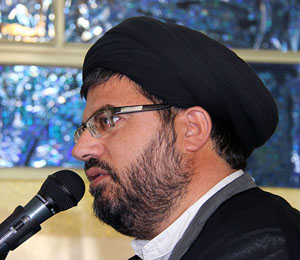 جمهوری اسلامی ایران در برابر زورگویی مستکبرین ایستاده است