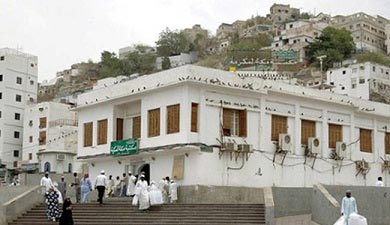 تصمیم آل سعود بر تخریب محل تولد پیامبر (ص) +عکس