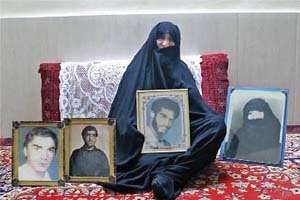 مثل کوه استوار بود «مادر بسيجي ها»