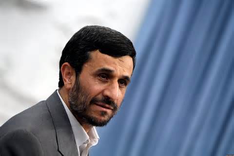 اعطای نشان ملی ايثار به سه جانباز قطع نخاع ، توسط رئیس جمهور