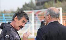 سرانجام اولیویرا اخراج شد/آذرنیا سرمربی موقت تراکتورسازان شد
