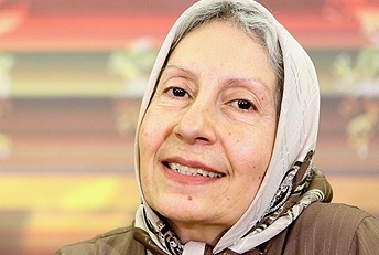 "پیمان معادی" در این کار مرا بسيار راهنمایی می کرد